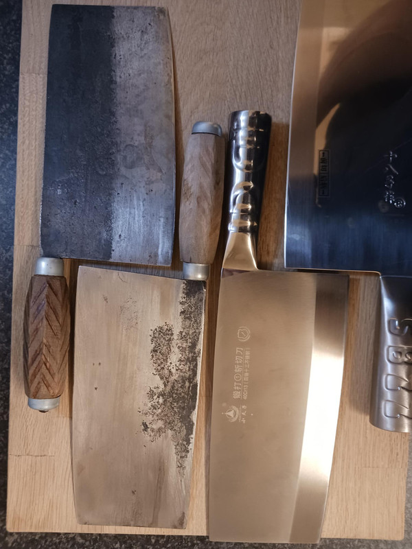 CARBON_AND_STAINLESS_CAIDAOS.jpg