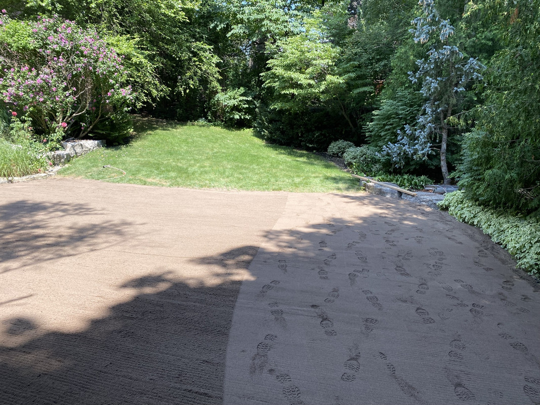 27BBF7E2-146A-43AA-82C1-DBF879441BF4