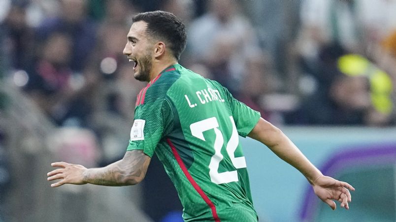 Luis Chávez recibe halagos de figuras mundiales; su gol, el más potente de Qatar 2022