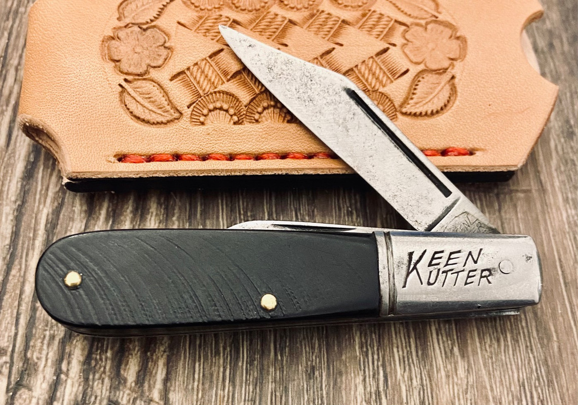 A8F7EDFF-00CF-4CB8-BBE6-92ED9B92024B