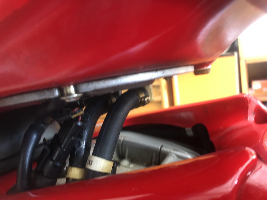 87027B81-34D9-4CF1-B0E4-2FE02A579688