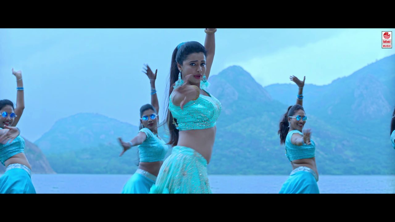 vlcsnap 2025 12 01 17h20m00s796