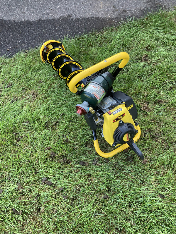 30A226DD-F9C7-4572-A5B9-E6F25E275208