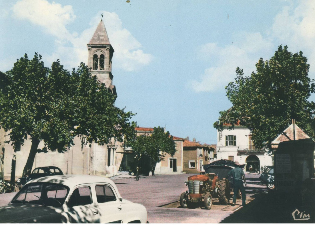 Générac place de l'église