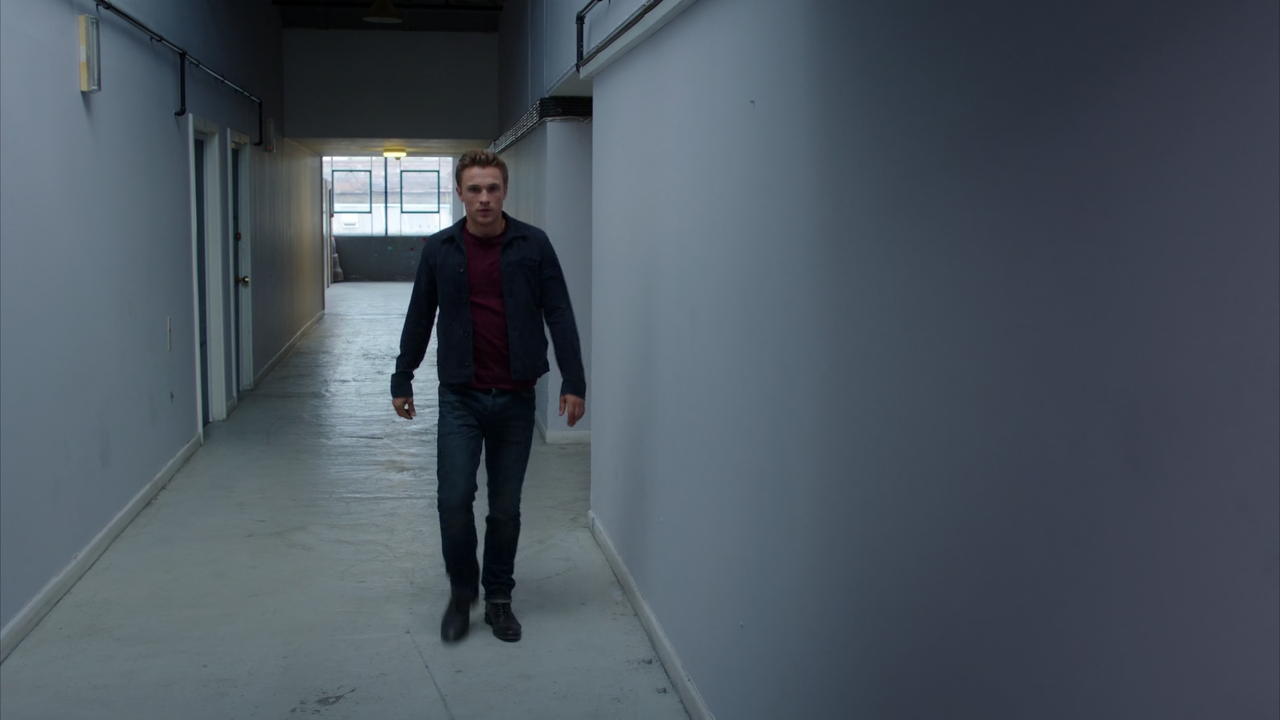 The.Royals.2015.S02E03.Is.Not.This.Something.More.Than.Fantasy.1080p.BluRay.REMUX.AVC.DTS-HD.MA.5.1-