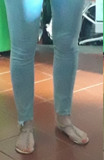 f (11)