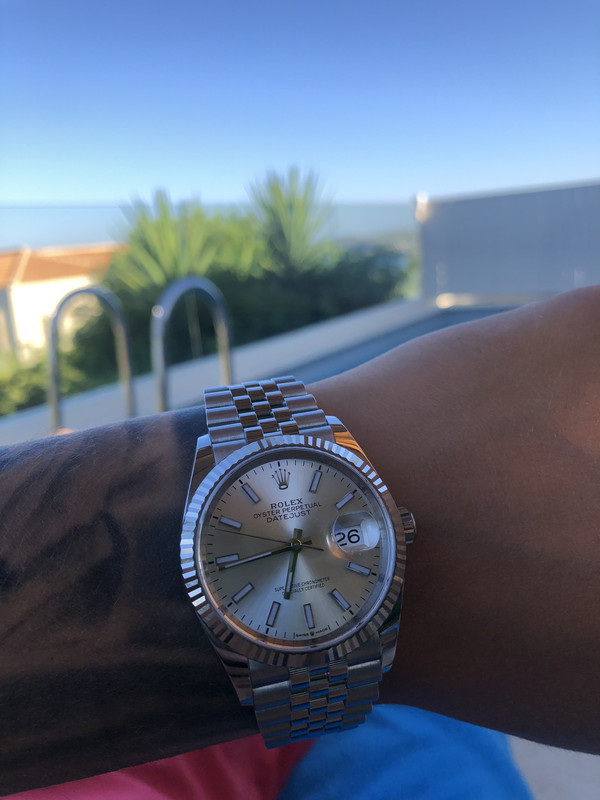 9B94789F-B92F-4329-A438-55EFB2B67B02