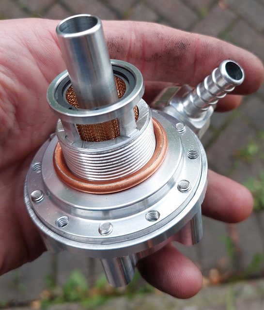 A quick NYC/Comstock Reed Breather Valve Question...