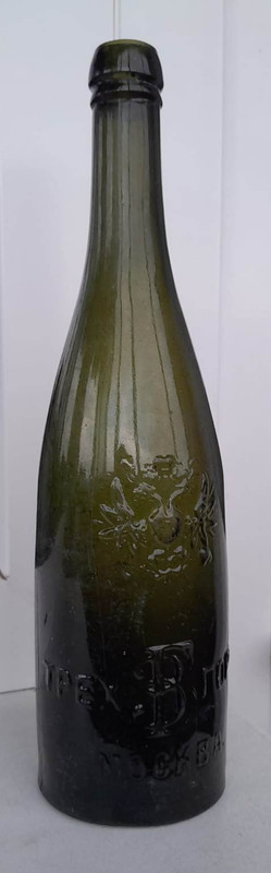 9d1cdc94 675f 4ada b466 686c73f793d1