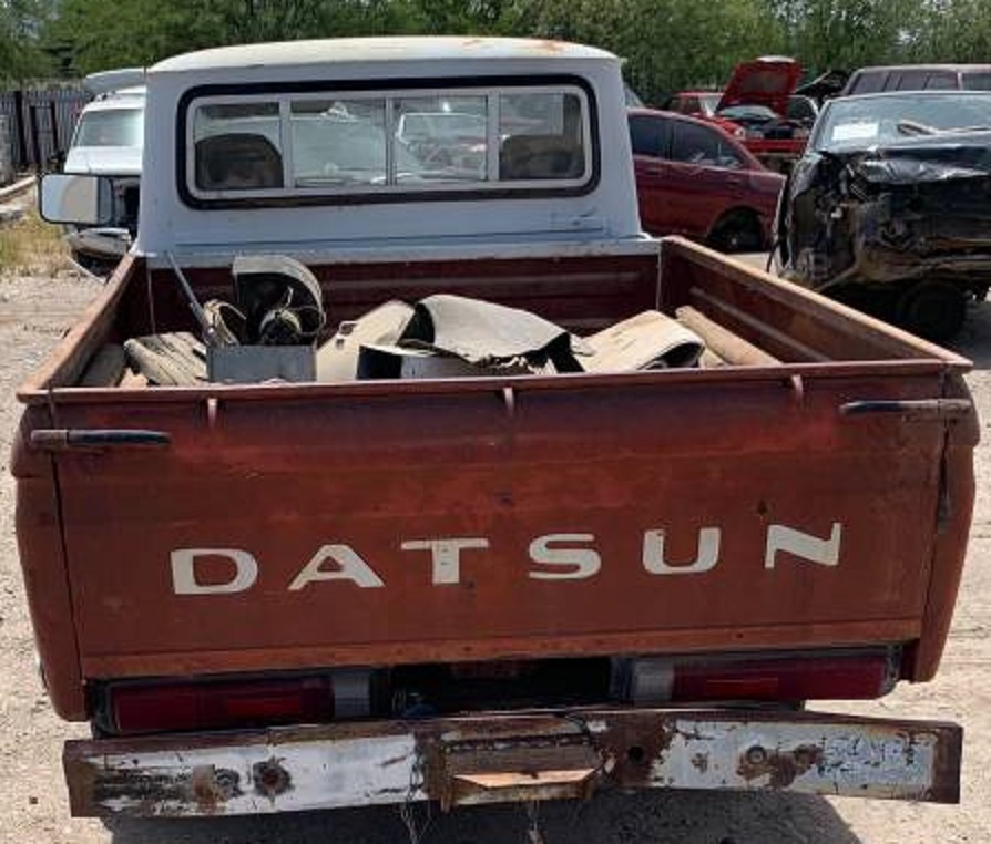 1969-Datsun-521-Parts-Truck-Tucson-1.jpg