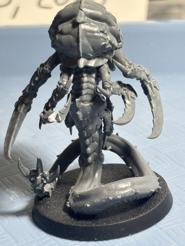 Tyranids Raveners 04