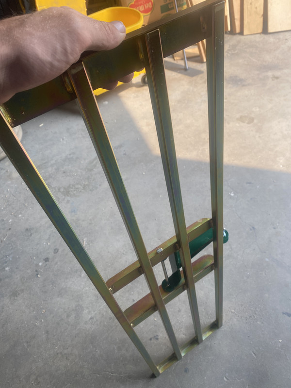 F83861FD-AF5A-4475-986A-C4D4D756F038