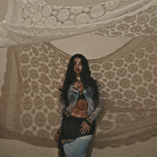 Νέo Music Video | Danae – Ki Allo