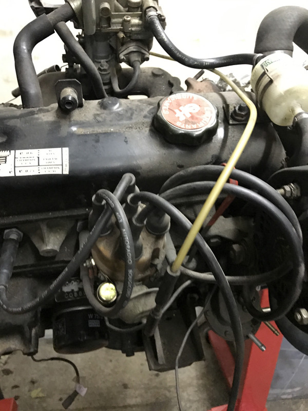 Restauration 4L (1098)