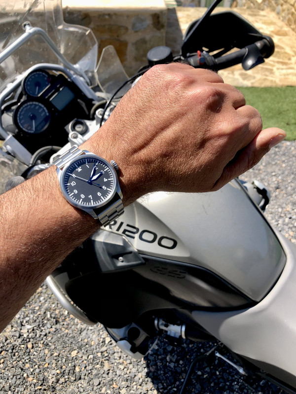 AAE1B987-7E6A-47F3-9155-3B156AB6F701