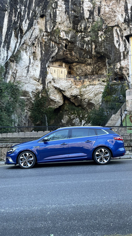 C047F860-B680-42BE-99A1-CB5004EBFB74