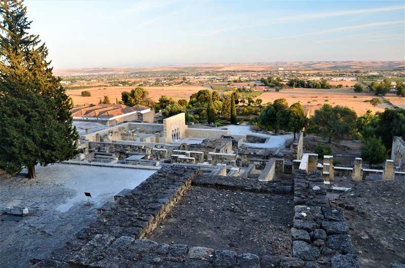 YACIMIENTO ARQUEOLOGICO MEDINA AZAHARA-10-9-2021 - Córdoba y sus pueblos-2017/2020 (3)