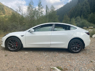 Tesla Model 3 Long Range 5-YJ3-E1-EB1-KF361627-6