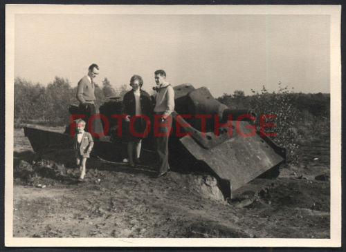 Sturmgeschütz mit Saukopfblende 1945 bei Seelow 