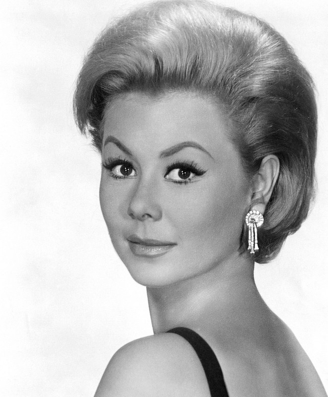 Mitzi_Gaynor_c68