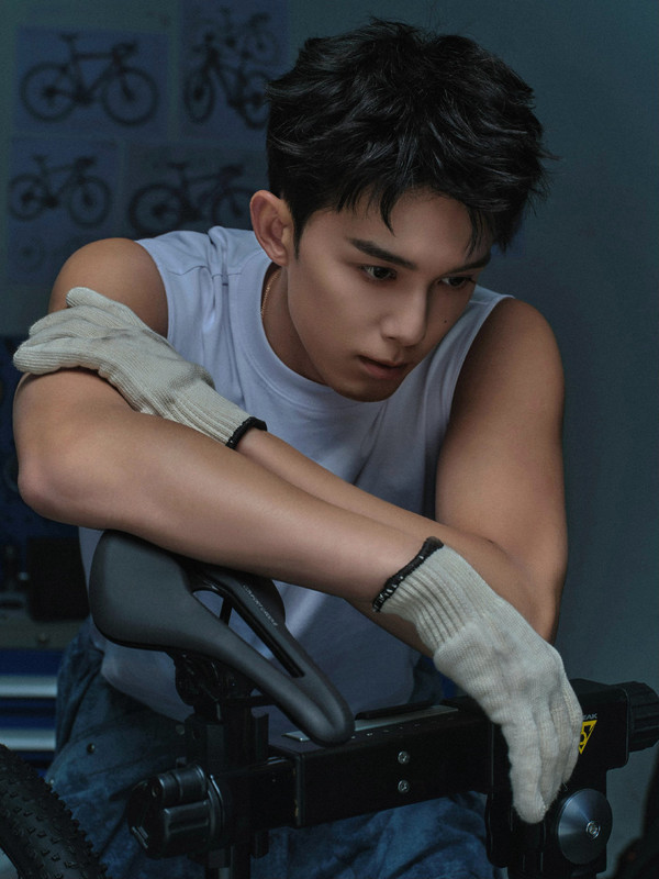 wulei j JS5z EN3he NM8XJ