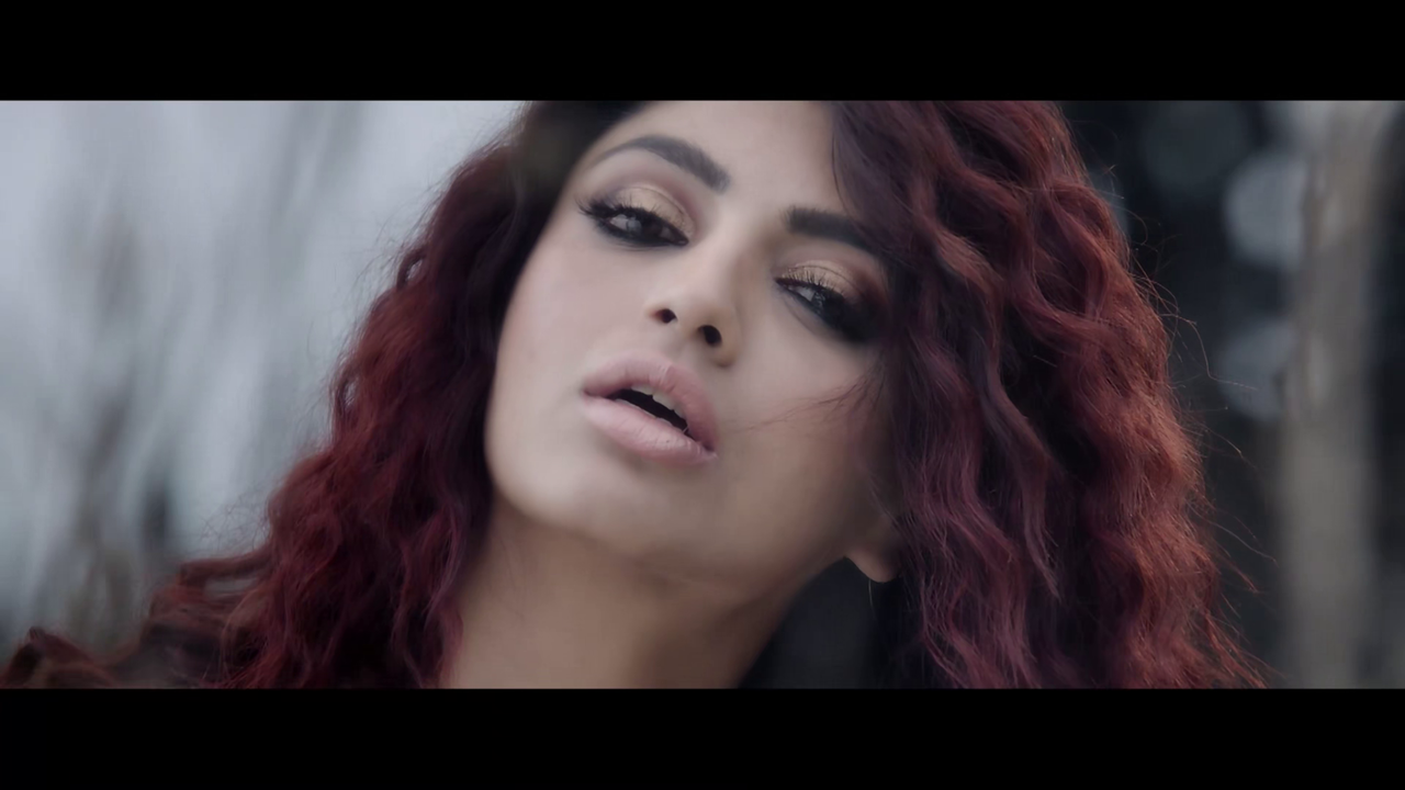 vlcsnap-2021-06-02-19h34m28s127