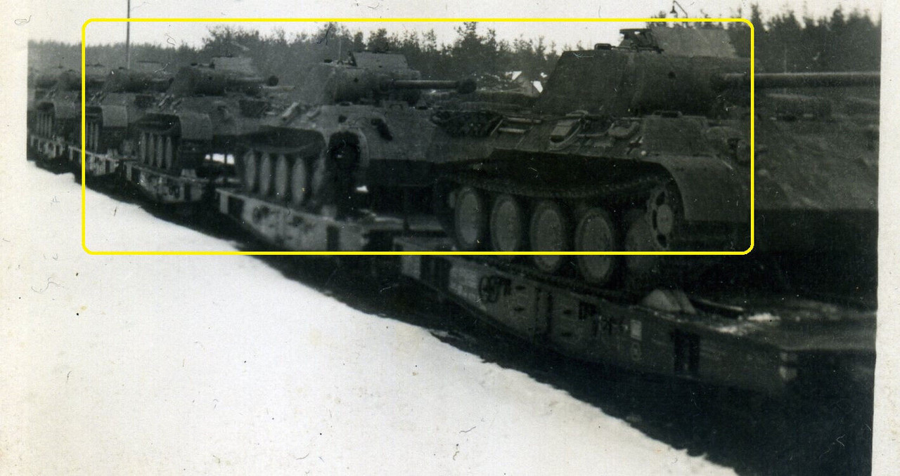 Foto WH Panzer V Panther Eisenbahntransport für Russland SdKfz 171..
