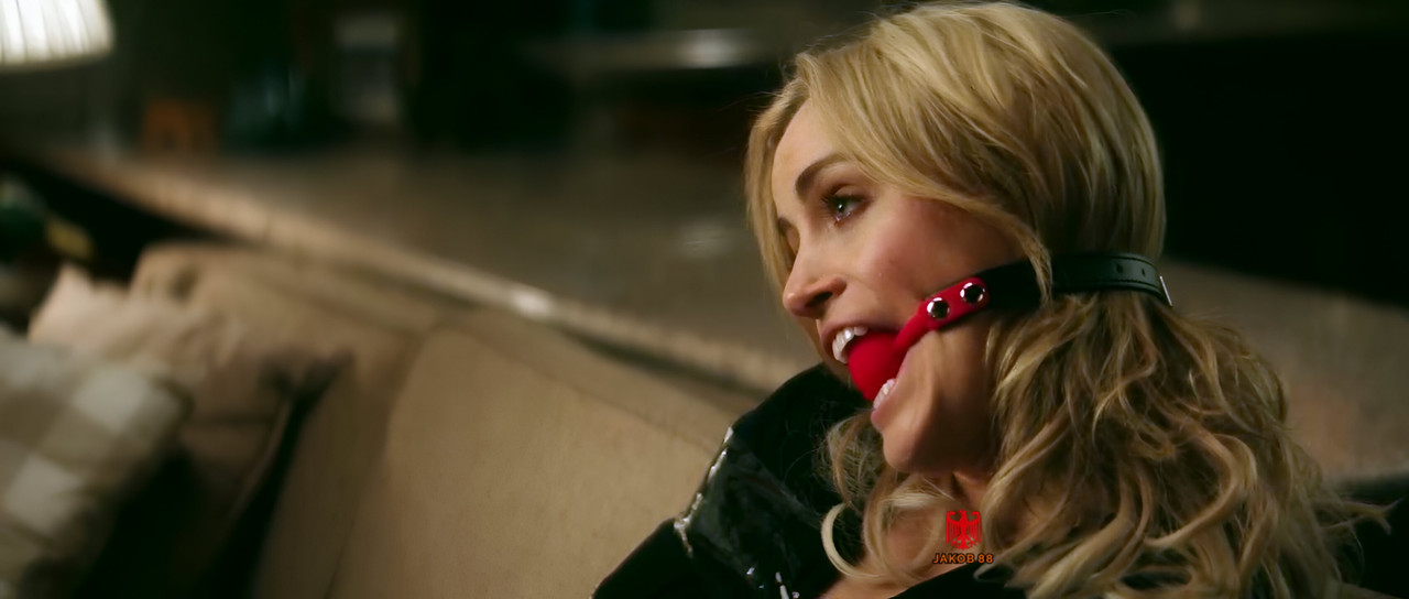 Taylor Schilling 21 - Take Me 2017