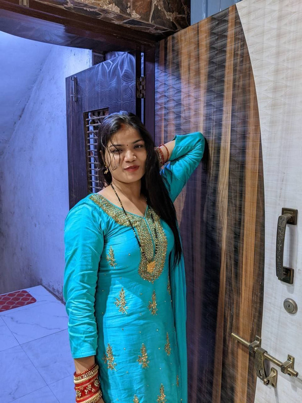 photo 6089124618037216468 y