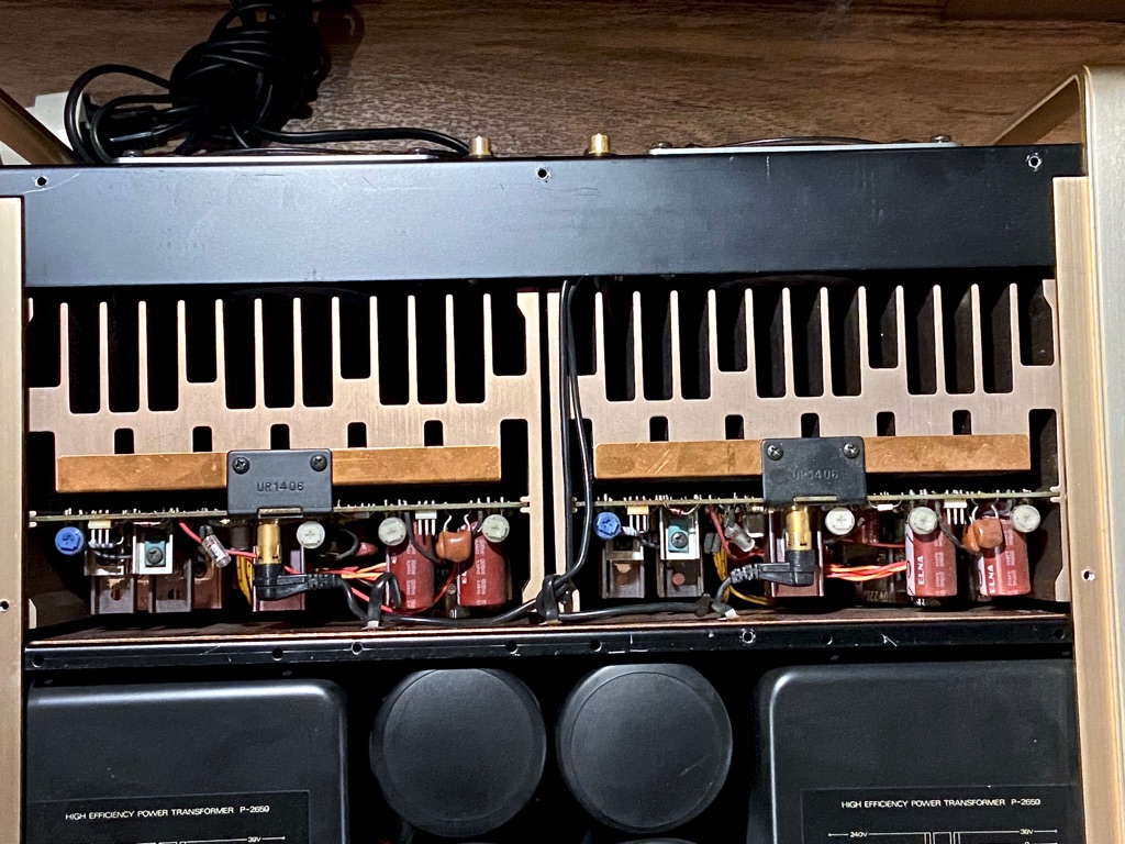 [Bild: Luxman5-XL.jpg]