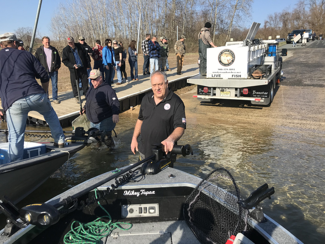 9A9B4E93-6B1B-473B-B7EA-1E33C9301B16