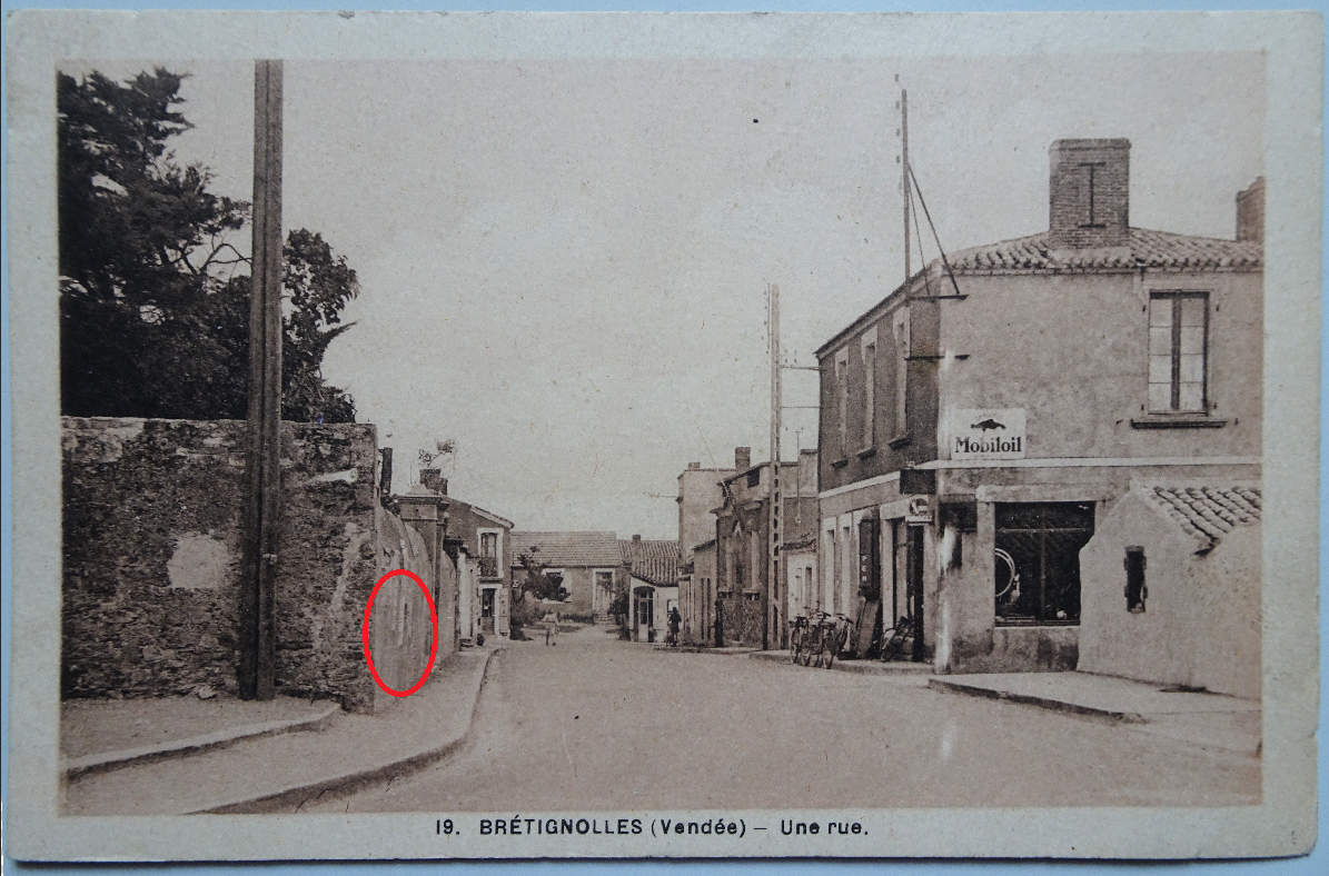 19._Br_t._Une_rue