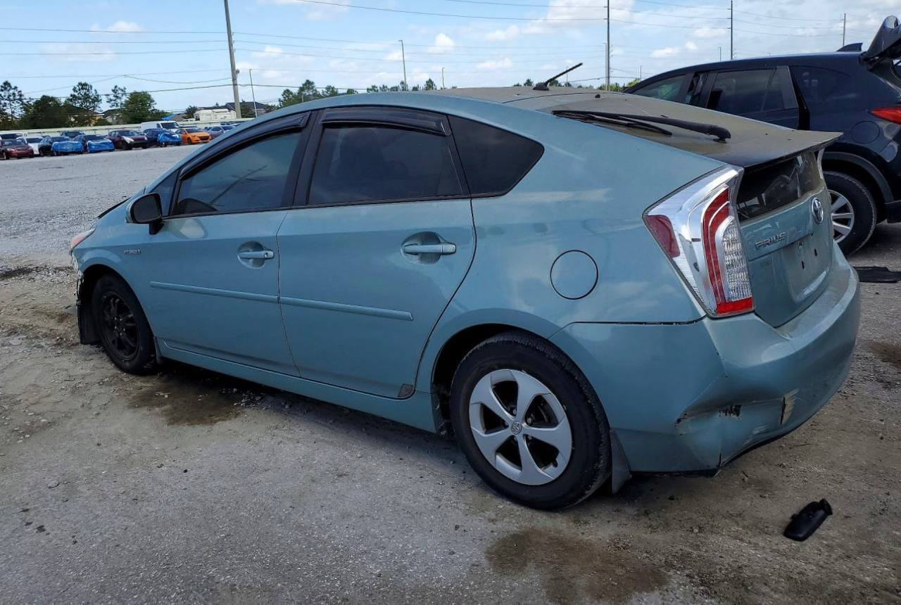 Toyota PRIUS TWO