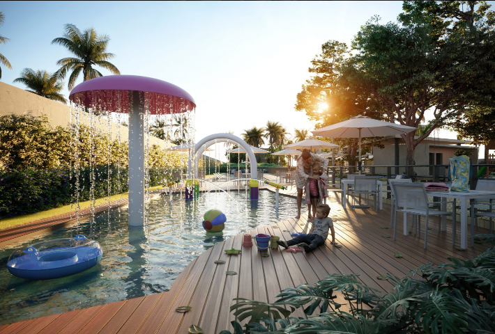 Piscina infantil com borda e área kids segura