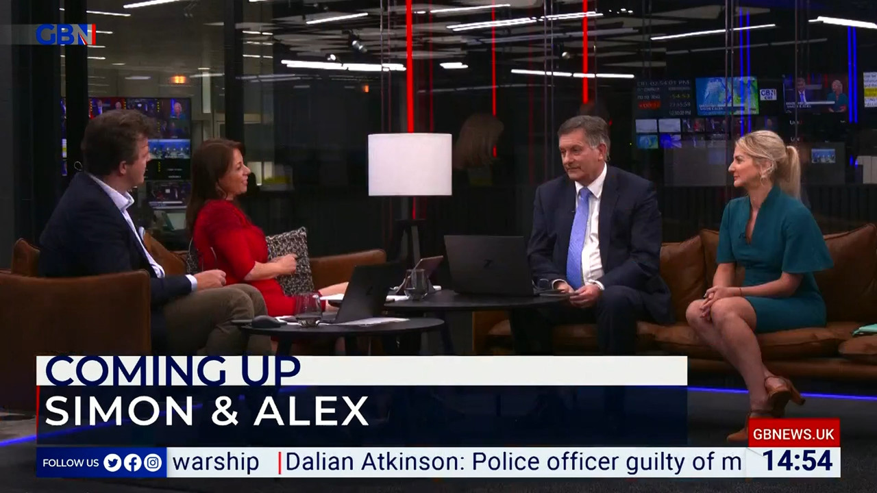 06.23 - 12.00.00 - DePiero & Halligan. What makes Britain tick. The n..._003.ts_snapshot_05.17.973