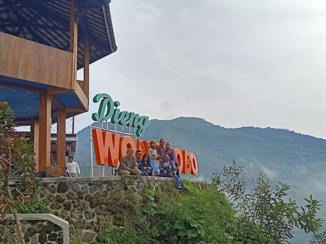 Gardu Pandang Dieng.