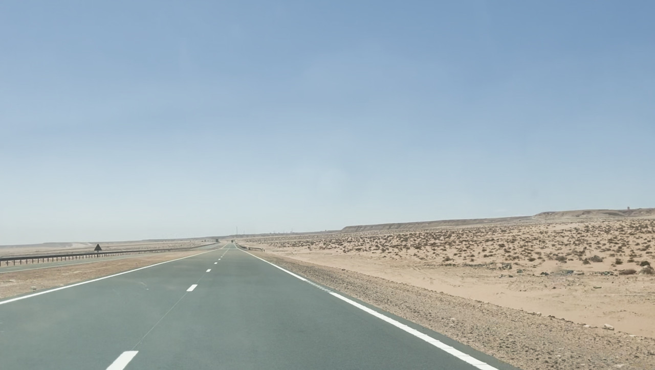 Carreteras, Gendarmería y Estaciones de Servicio - Al Sur del Sur: entre el desierto y el océano (53)