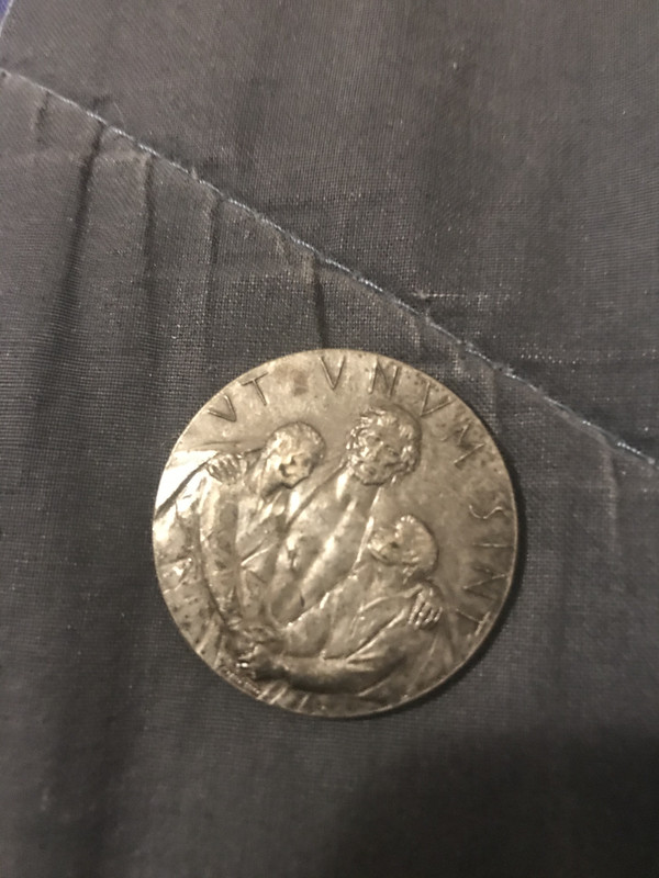 8EC5701B-577D-43AB-B514-6ECD39F3AA4E