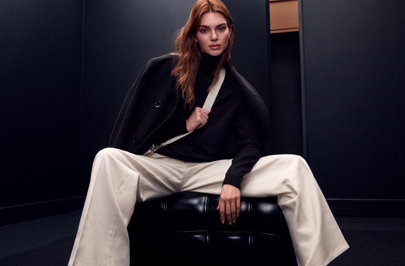 Naomi Campbell super star della campagna Boss FW22 Naomi Campbell super star della campagna Boss FW22