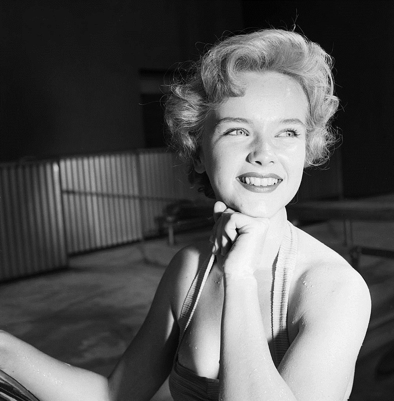 anne_francis_c85