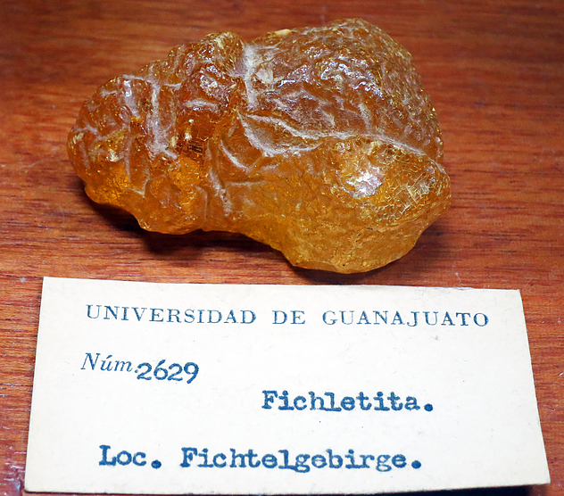 03755940017271923368852