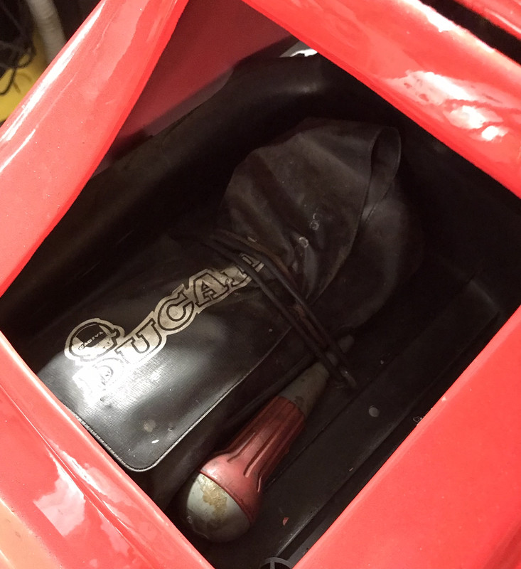 71207705-2BE5-474C-93A9-A9F8729977A2