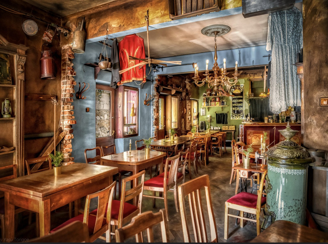 multi-restaurant-krakow-poland.jpg