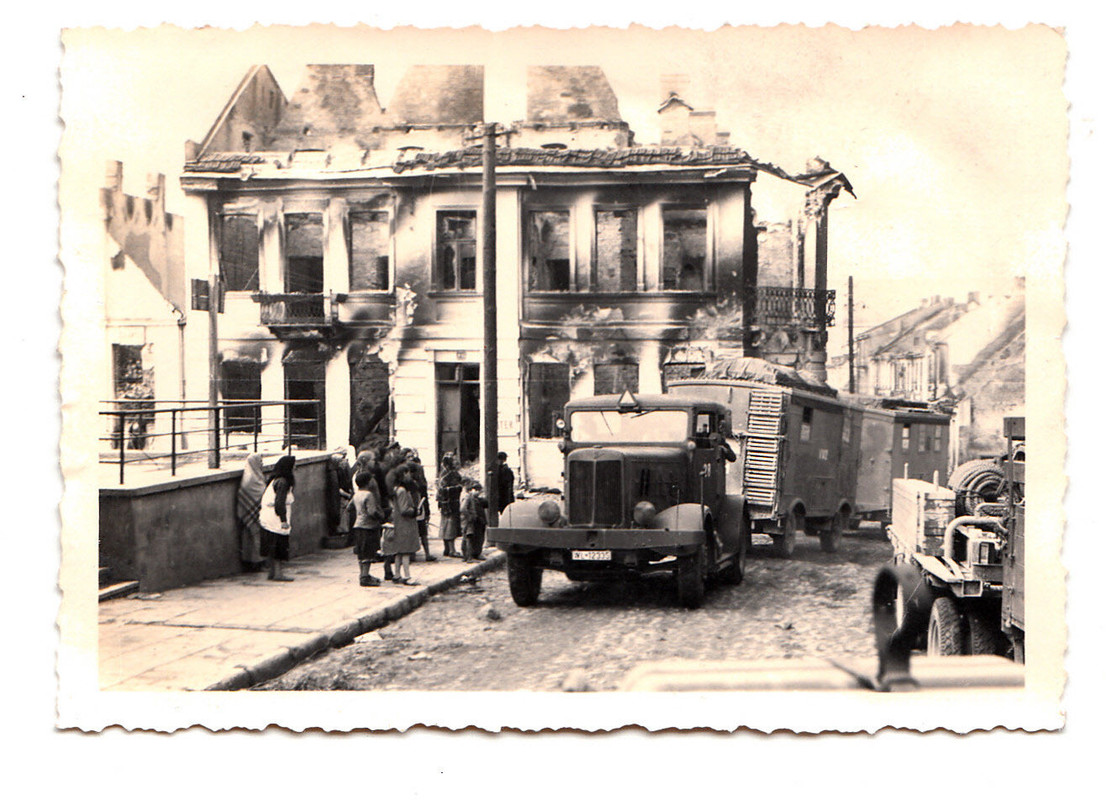 Polen Stadt Wysokie Mazowieckie, Straße, Gebäude