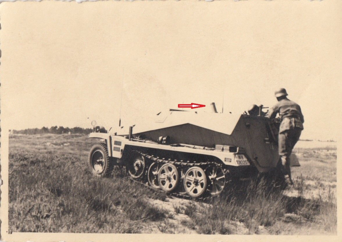 Panzerspähwagen mit Granatwerfer