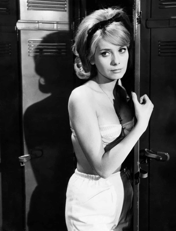 catherine_deneuve_mc78