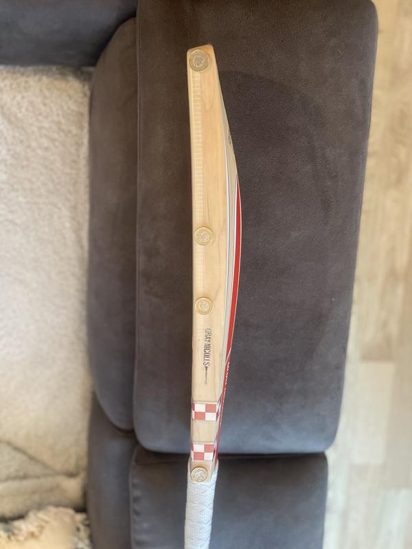 3DF6DA81-8194-4C5B-BD83-47E94FB2325D