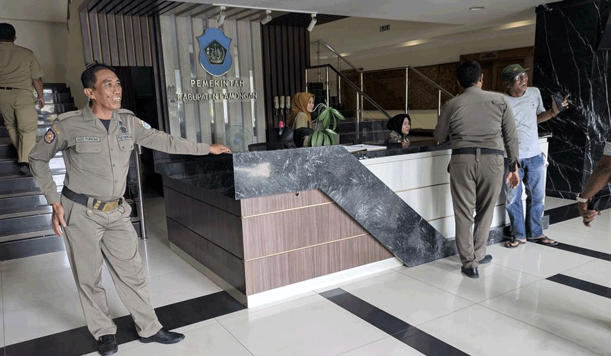 KPK Periksa Pemkab Lamongan, Tidak Ada Komentar Untuk Media