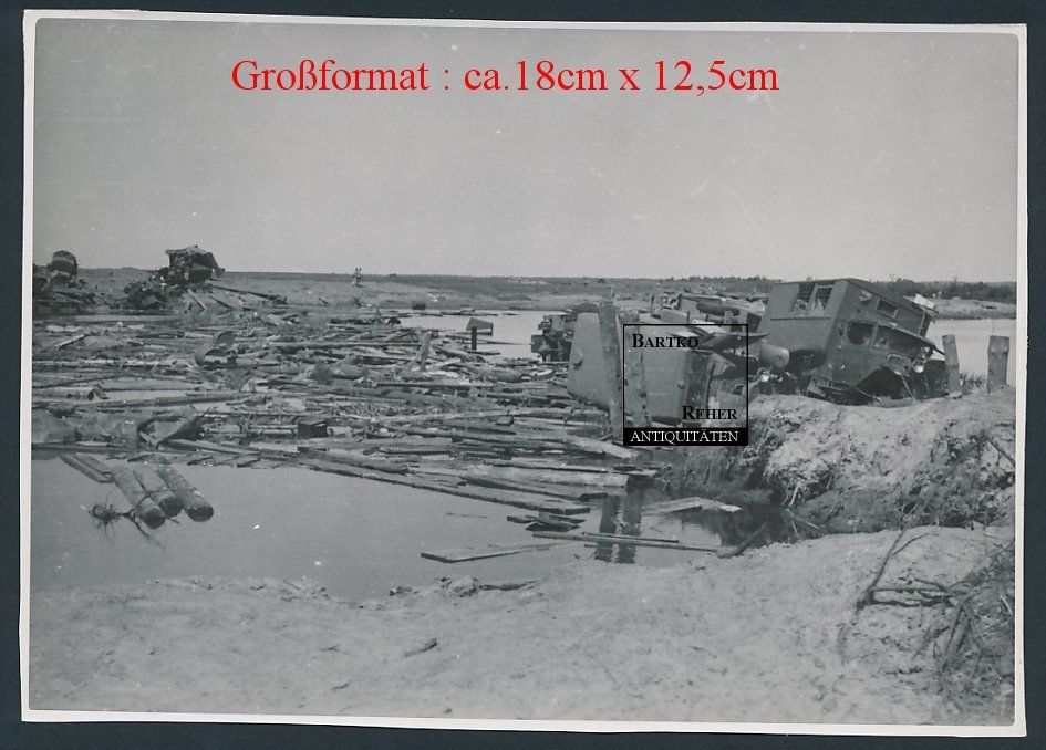 Foto 2.WK zerstörte Schlepper Lastwagen Lkw´s & 