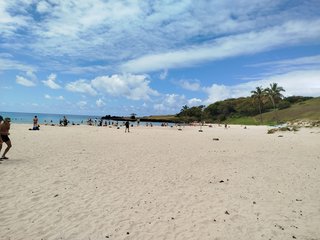 Isla de Pascua - Chile - Blogs de Chile - Vaihu-Ahu Akahanga-Rano Raraku-Ahu Tongariki-Te Pito Kura-Ahu Nau Nau-Anakena (27)